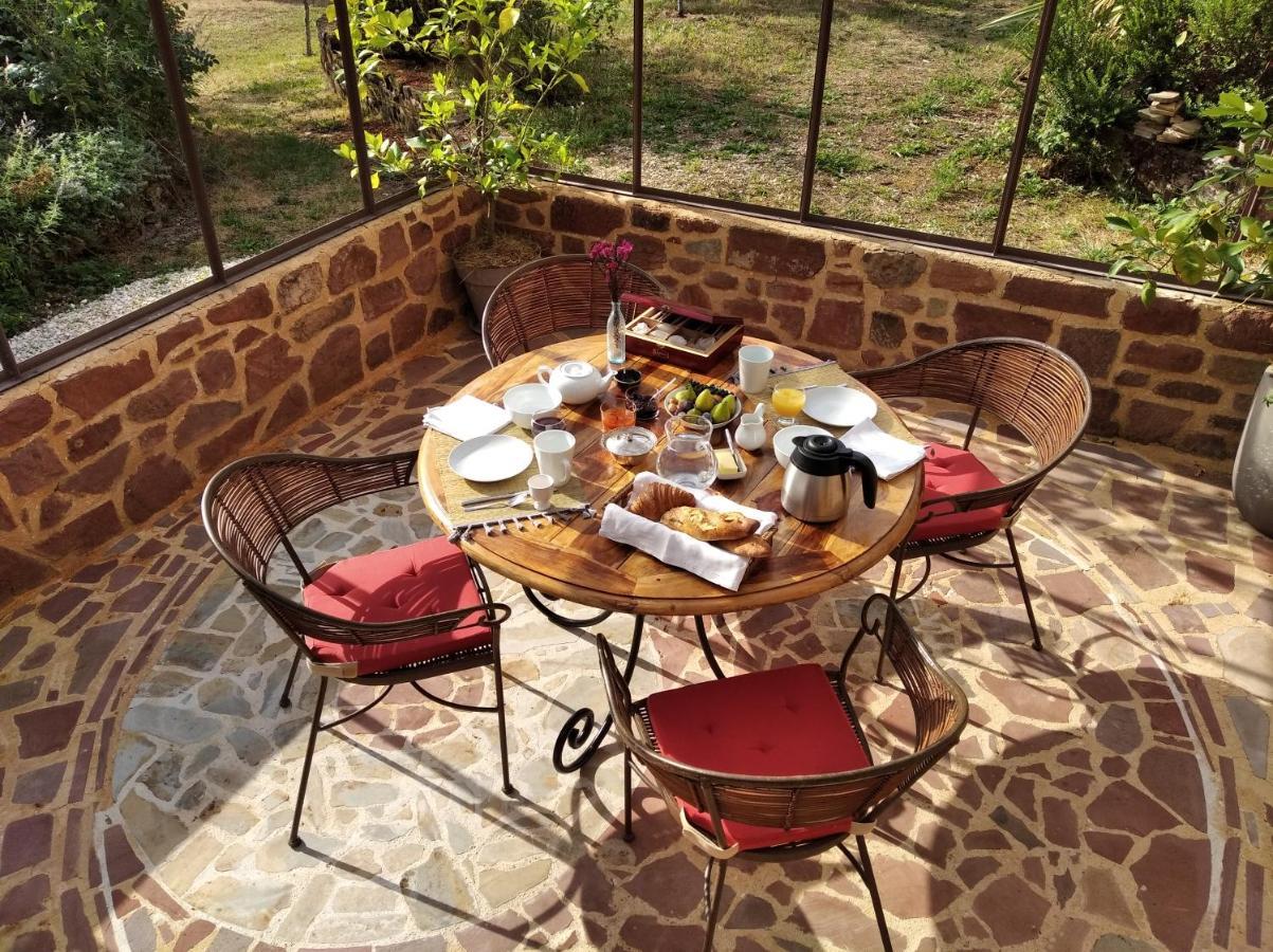 Bed and Breakfast Le Palmier D'Alice Collonges-la-Rouge Exterior foto